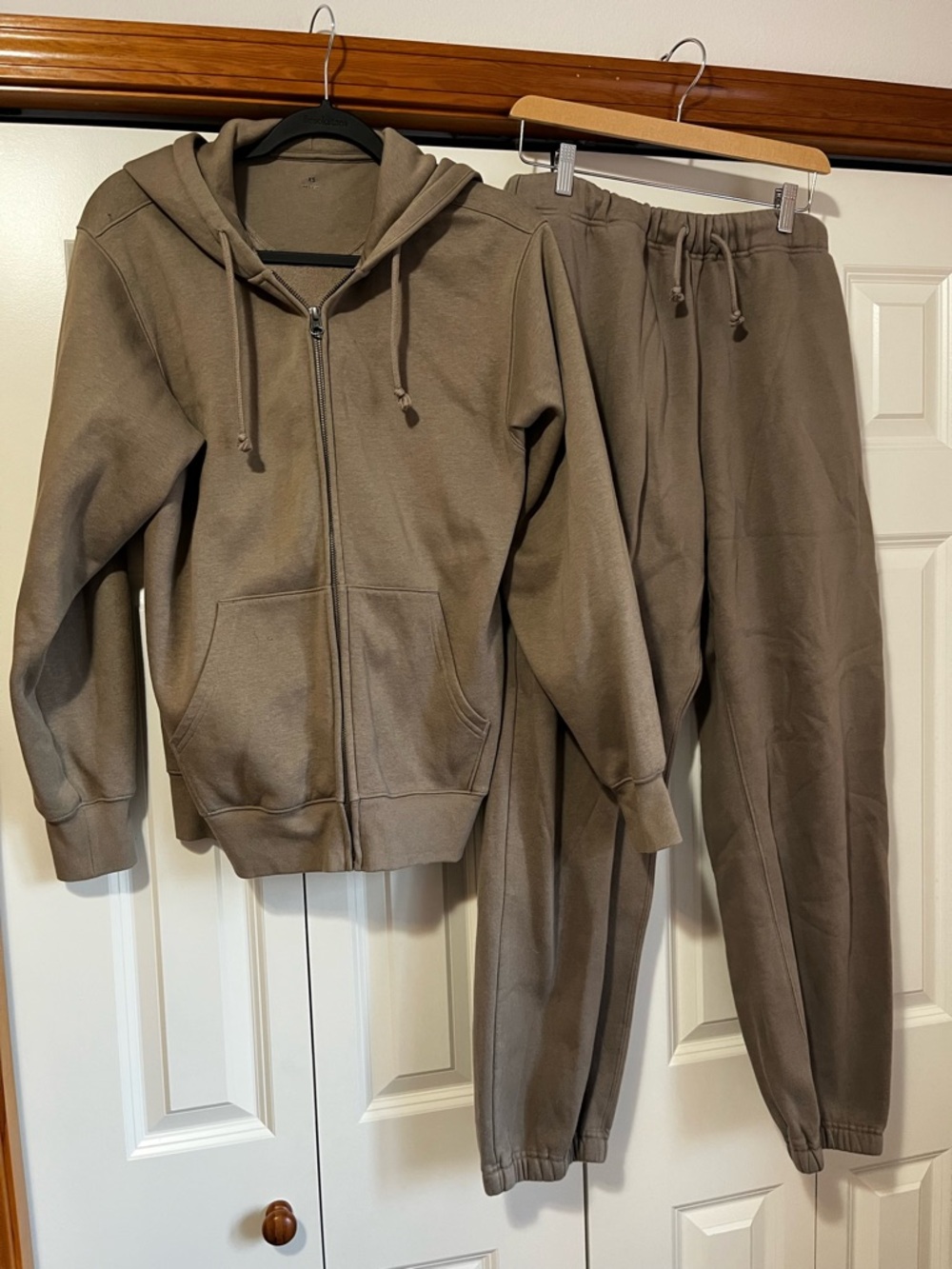 Muji Olive Brown Zip Hoodie and Drawstring Sweatpants Set